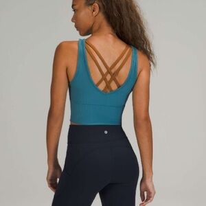 Lululemon blue power pivot tank blue ribbed